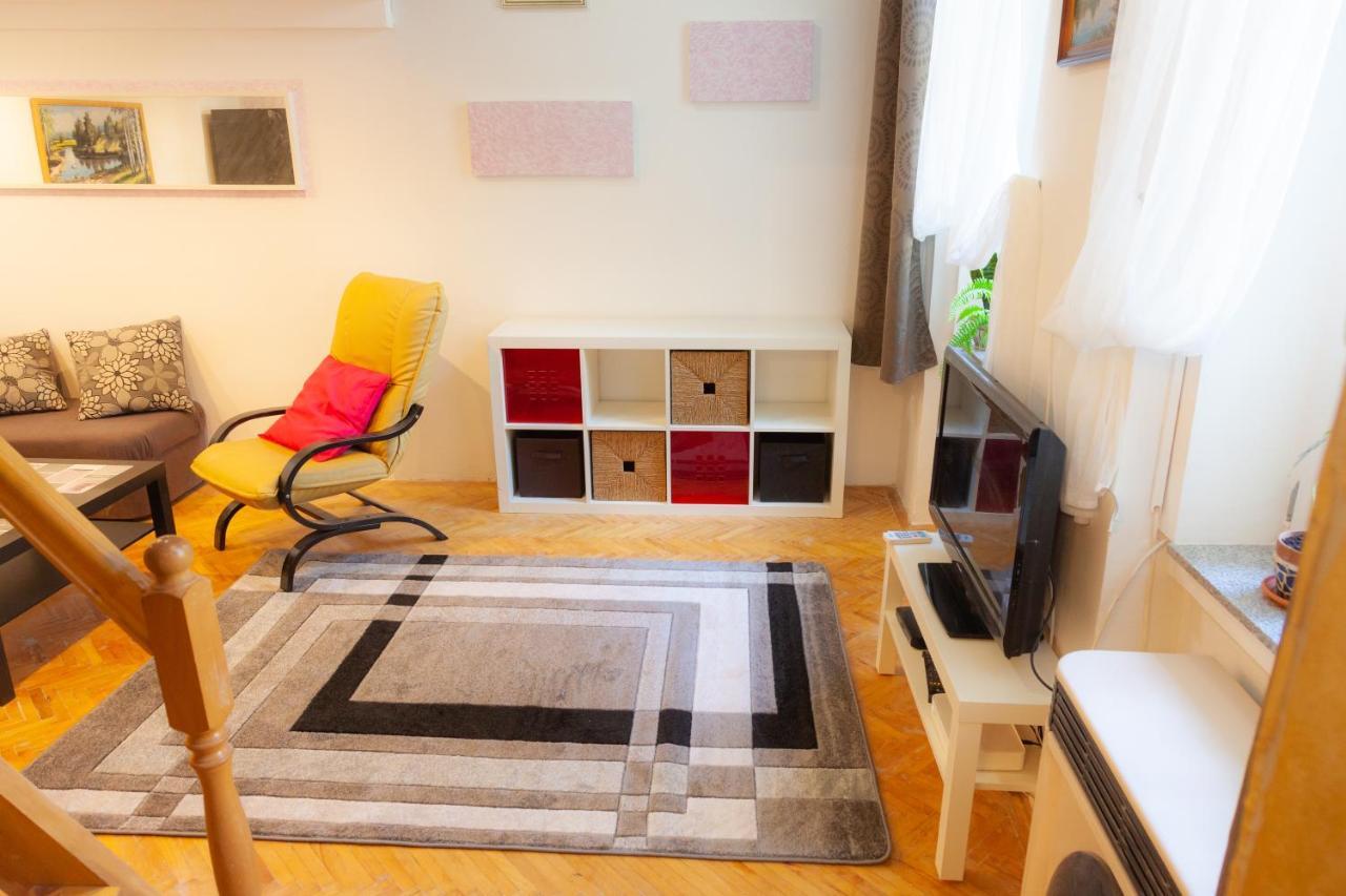 Happy Turtle Apartments Budapest Luaran gambar